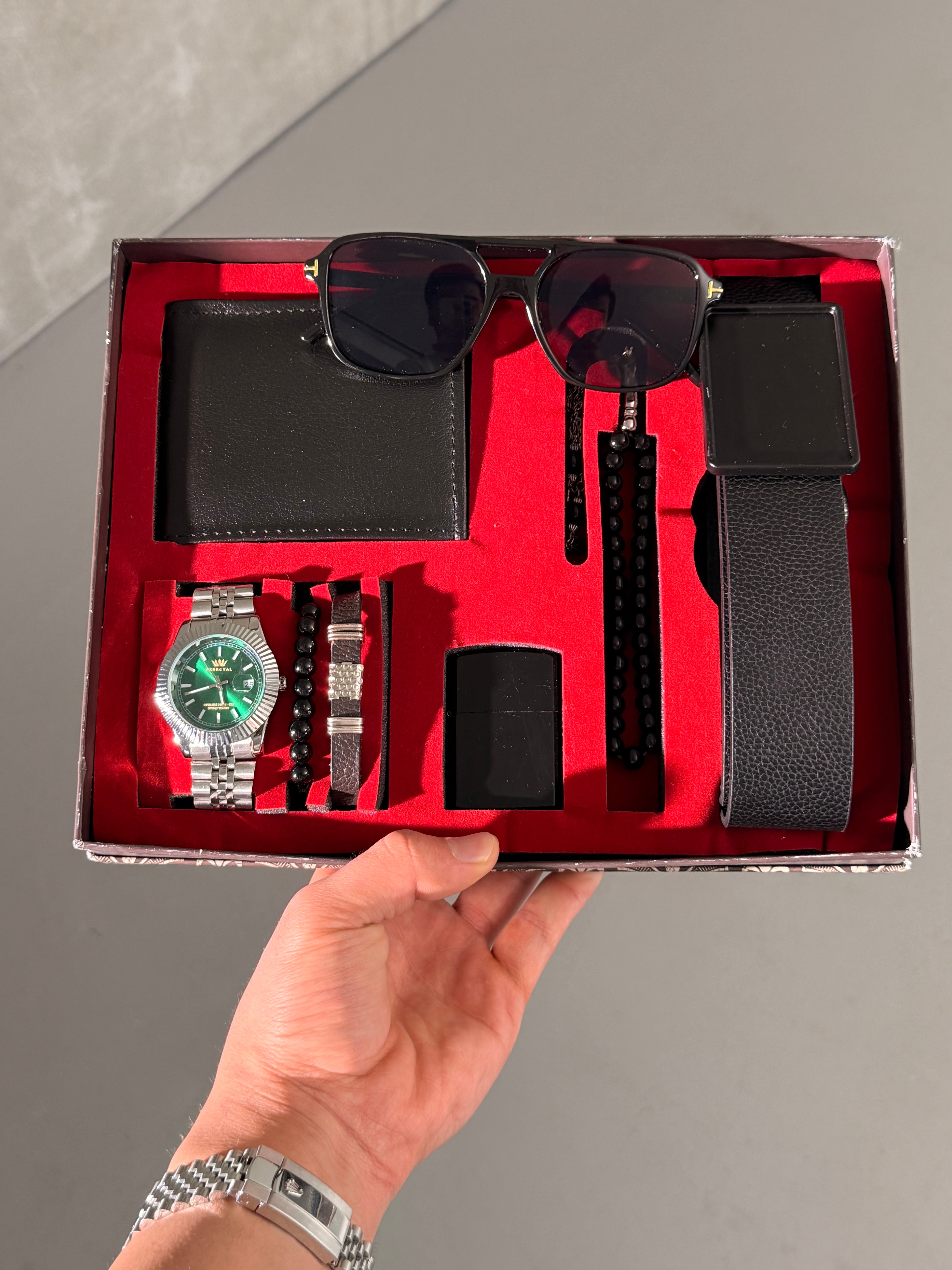 8 Parça Erkek Set - 003